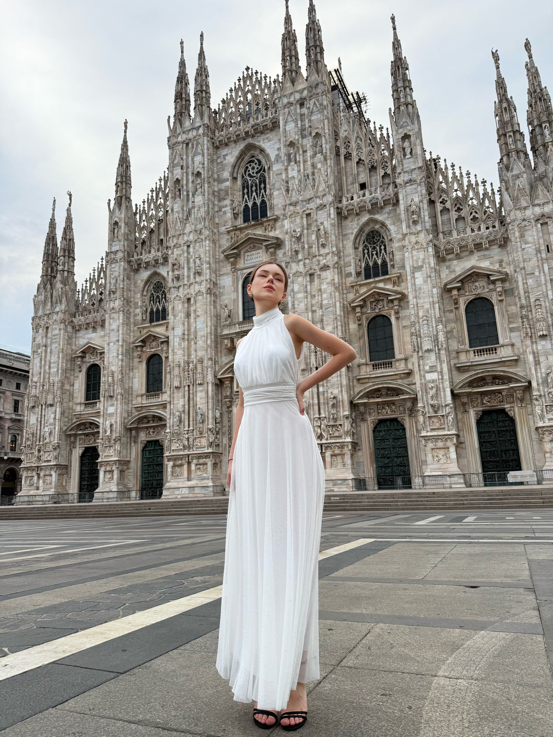 Tulle Dress with American Neckline Caterina