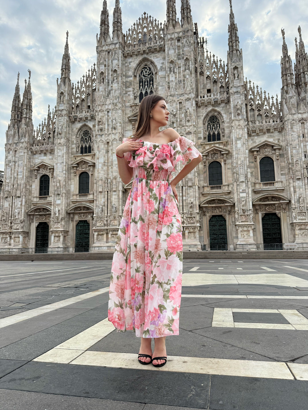 “Hydrangea” Dress – Long Floral Dress with Off-the-Shoulder Sleeves and Romantic Ruffles