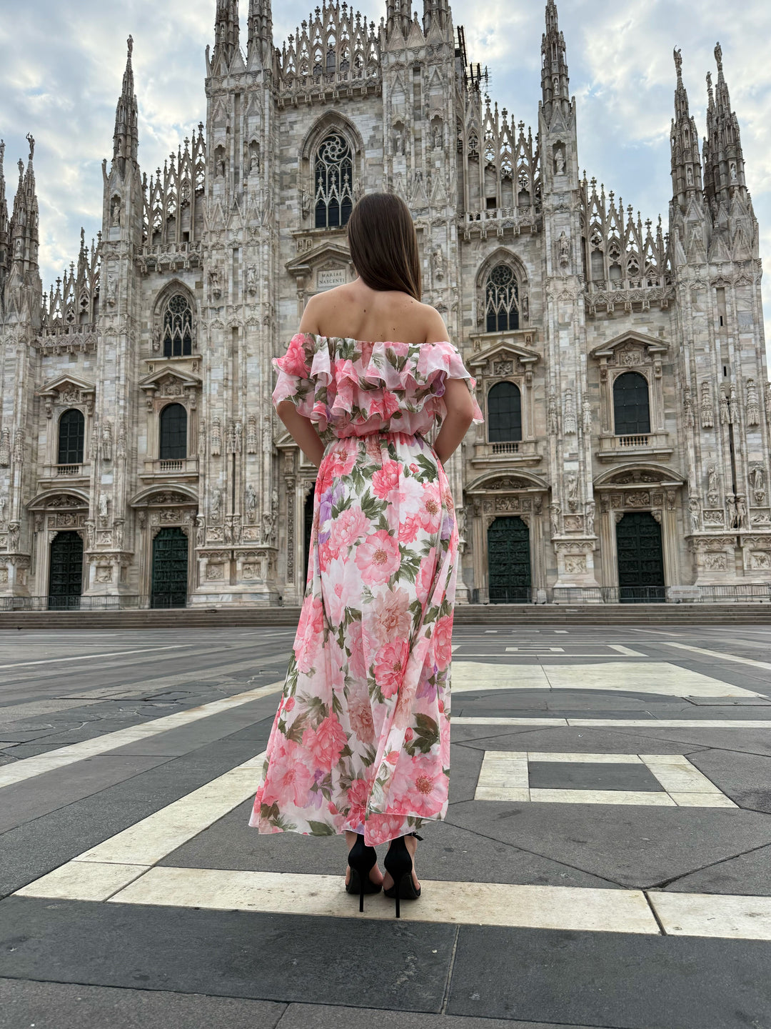 “Hydrangea” Dress – Long Floral Dress with Off-the-Shoulder Sleeves and Romantic Ruffles