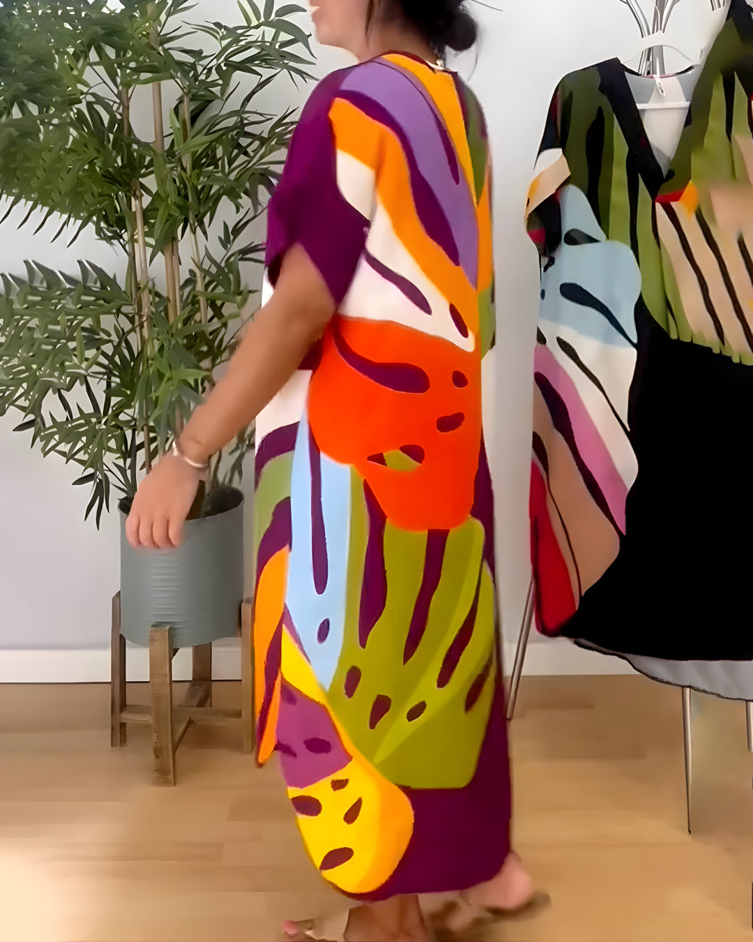 Nerissa™ - Casual Dress with Colorful Leaf Print for a Fresh and Natural Style