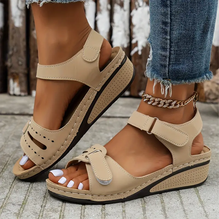 Nolwenn™ - Comfortable and Elegant Sport Sandals with Wedge Heel