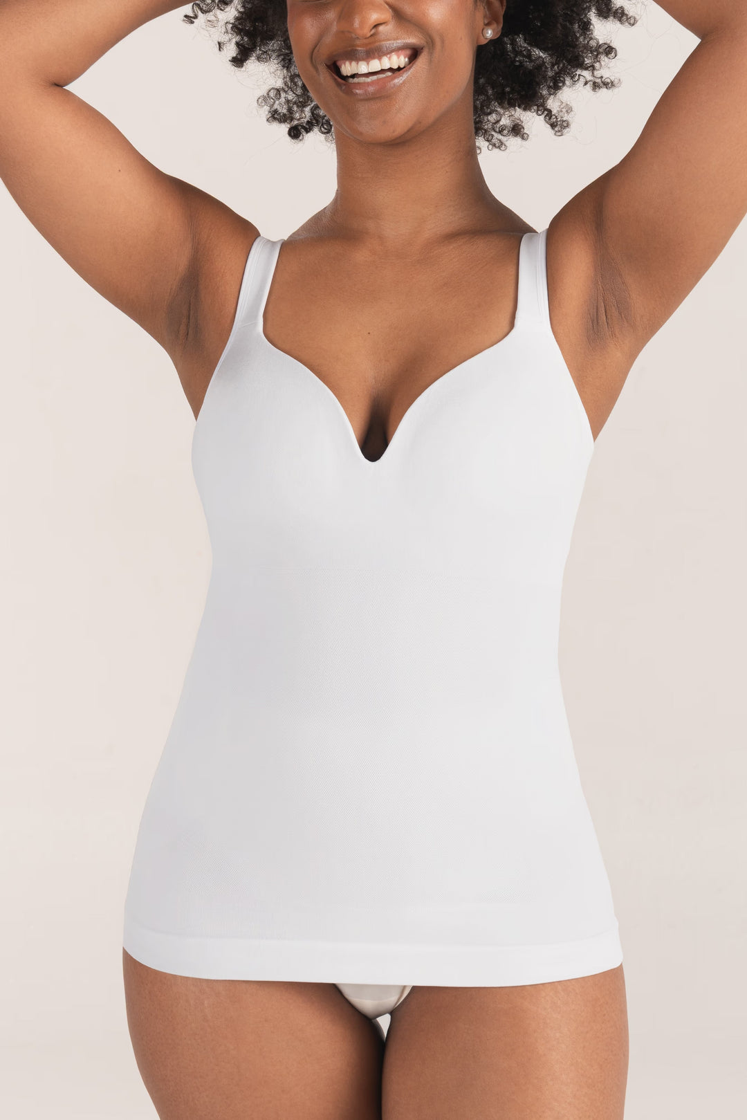 Noelia – Shaping top with built-in bra