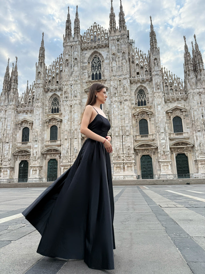 Elegant Long Satin Dress with Thin Straps – "Estella"