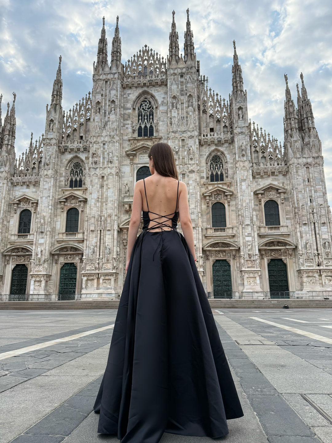 Elegant Long Satin Dress with Thin Straps – "Estella"