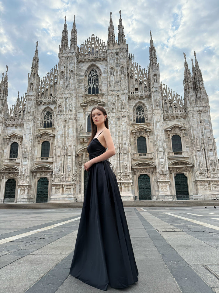 Elegant Long Satin Dress with Thin Straps – "Estella"