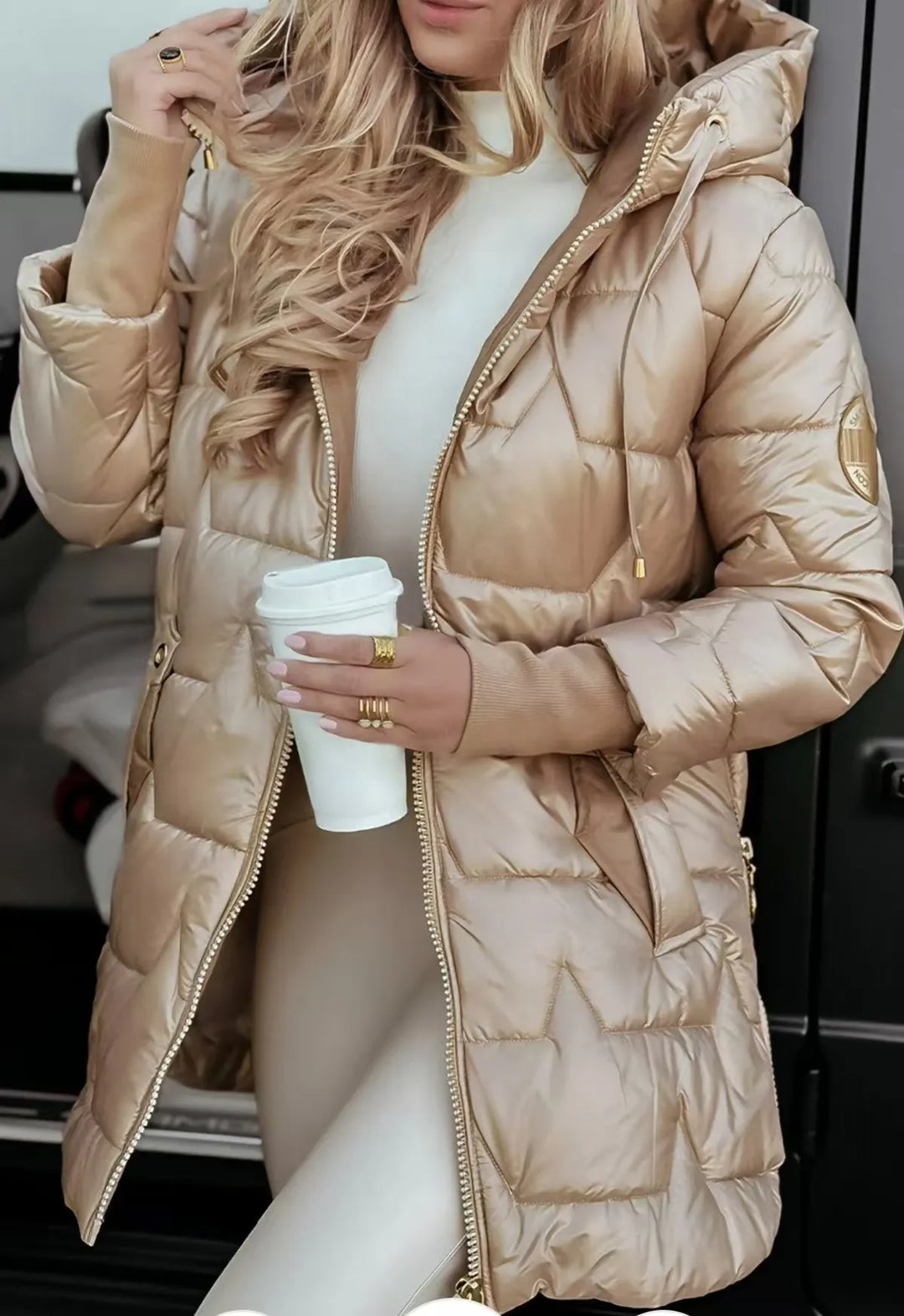 Olivia - Elegant Down Jacket with Hood