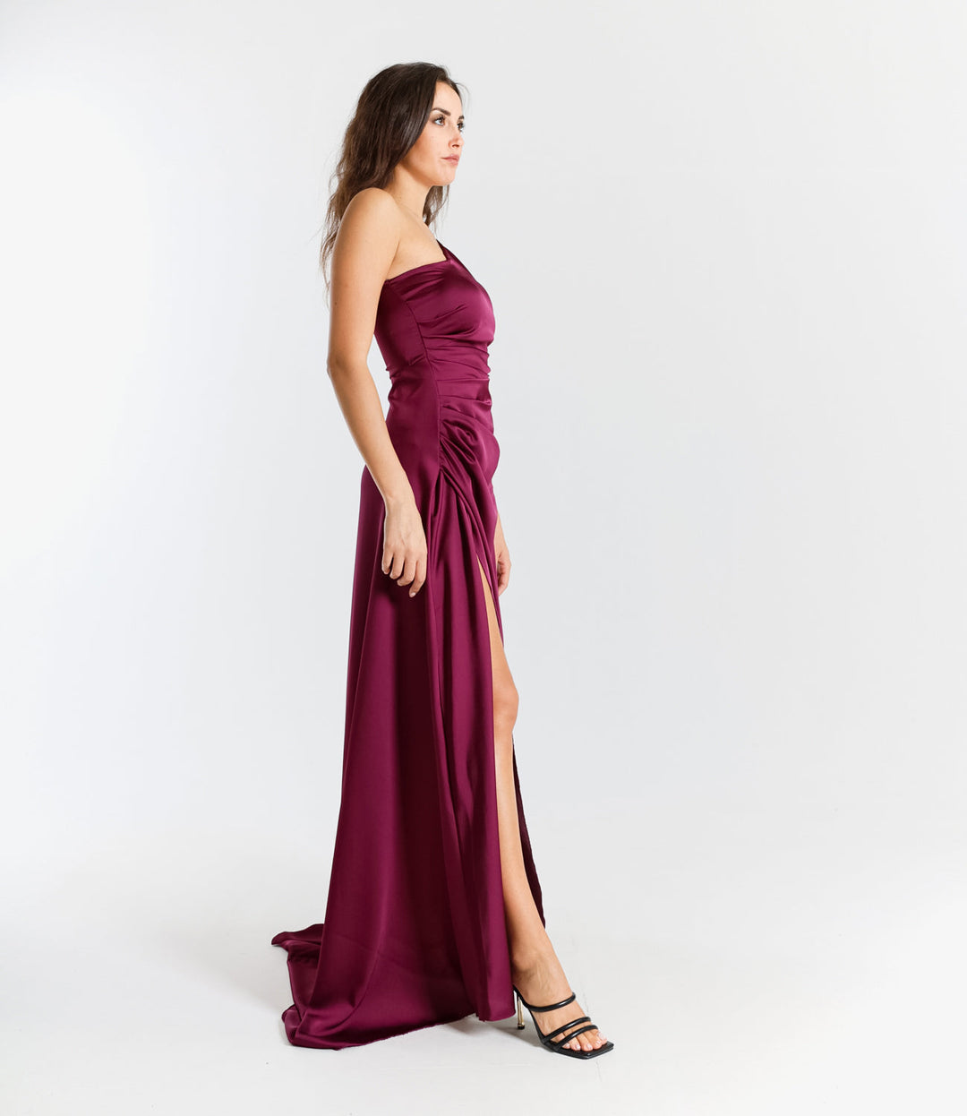 Elegant Long Dress in One-Shoulder Satin with Side Slit “Living Silk”
