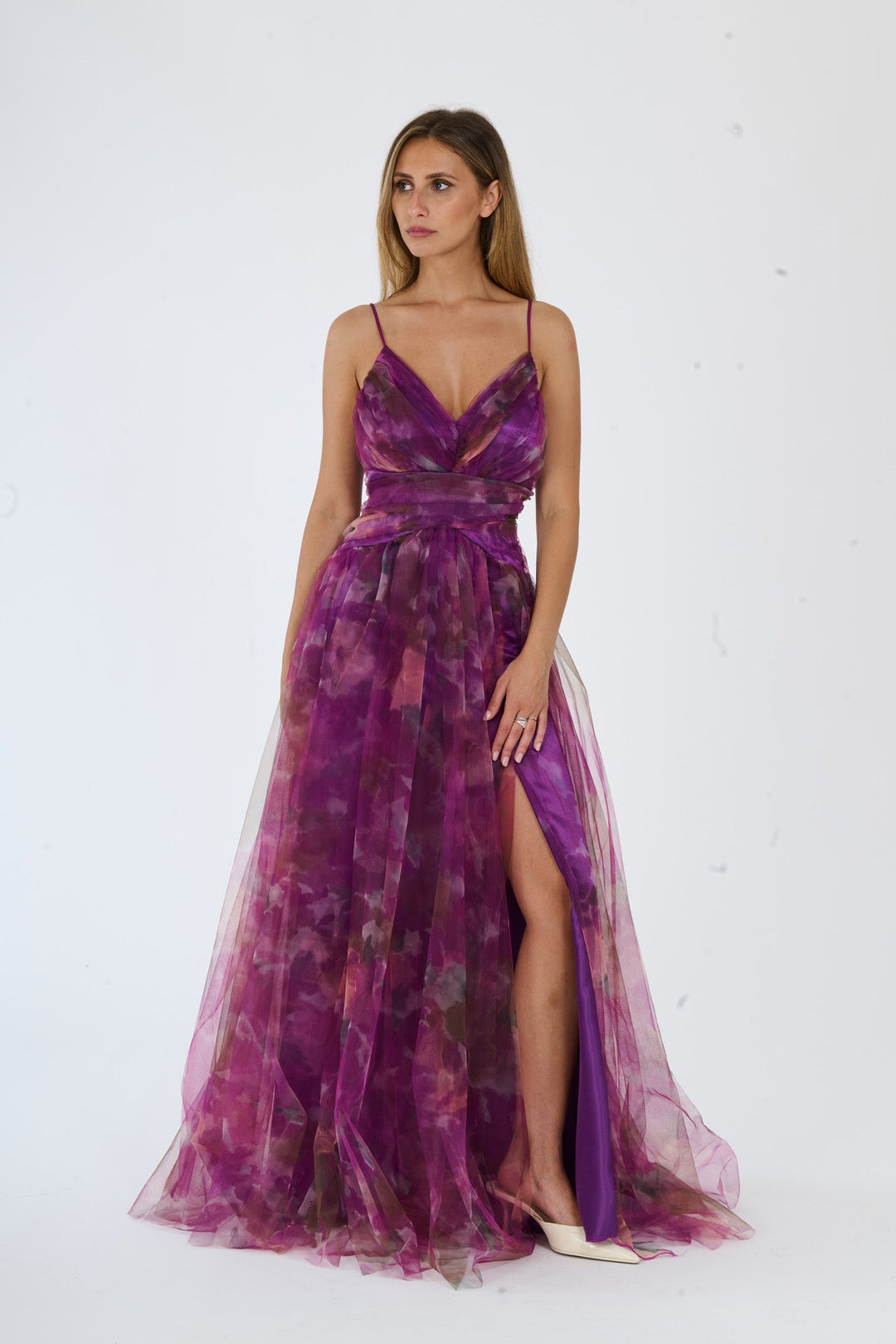 “Loreda” Dress – V-Neck Multicolor Tulle
