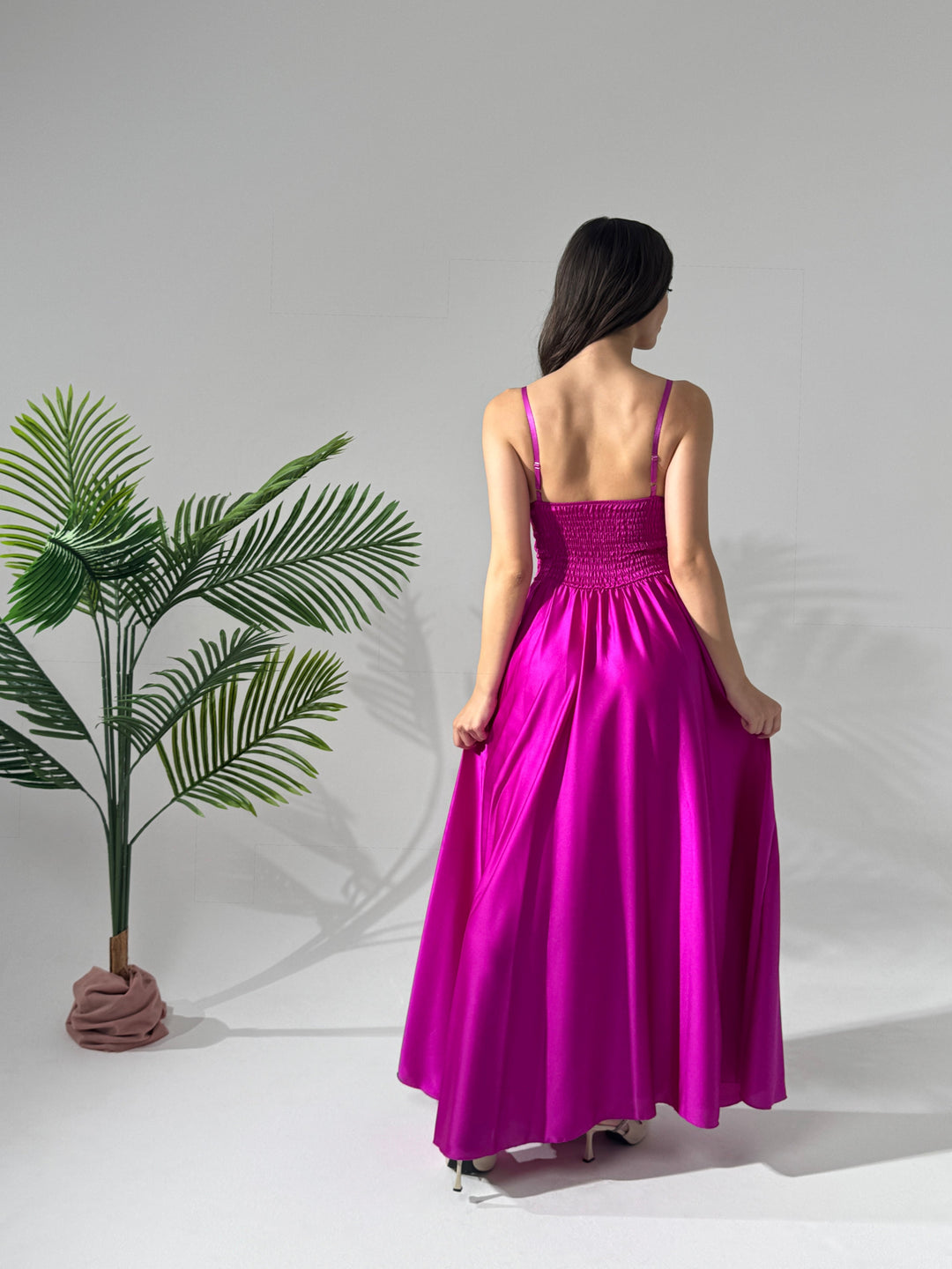 Elegant Long Dress with Side Slit Maria