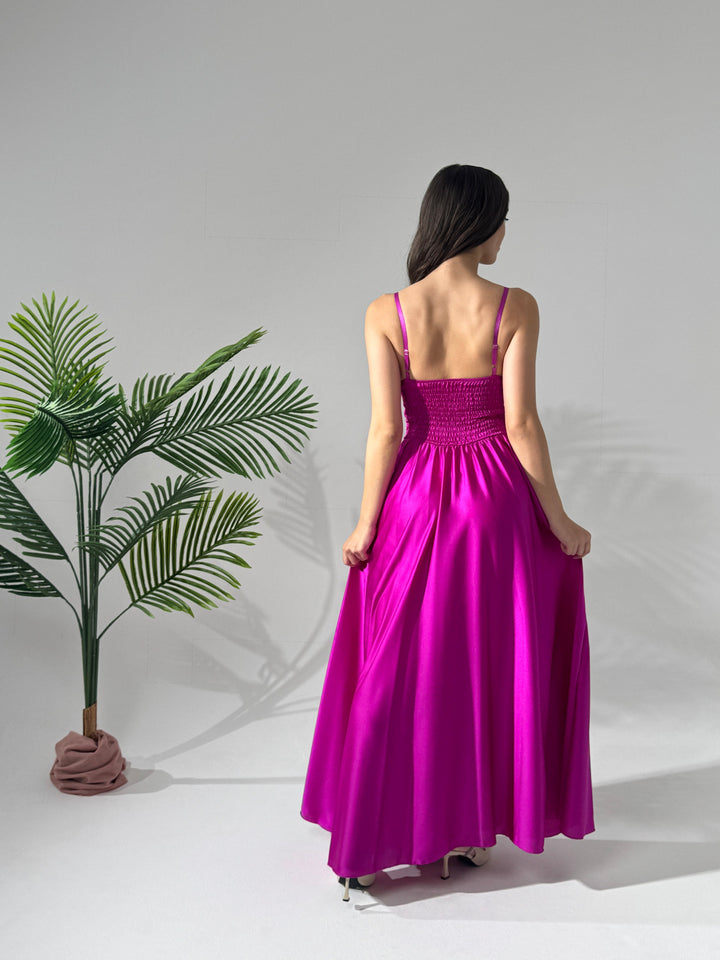 Elegant Long Dress with Side Slit Maria