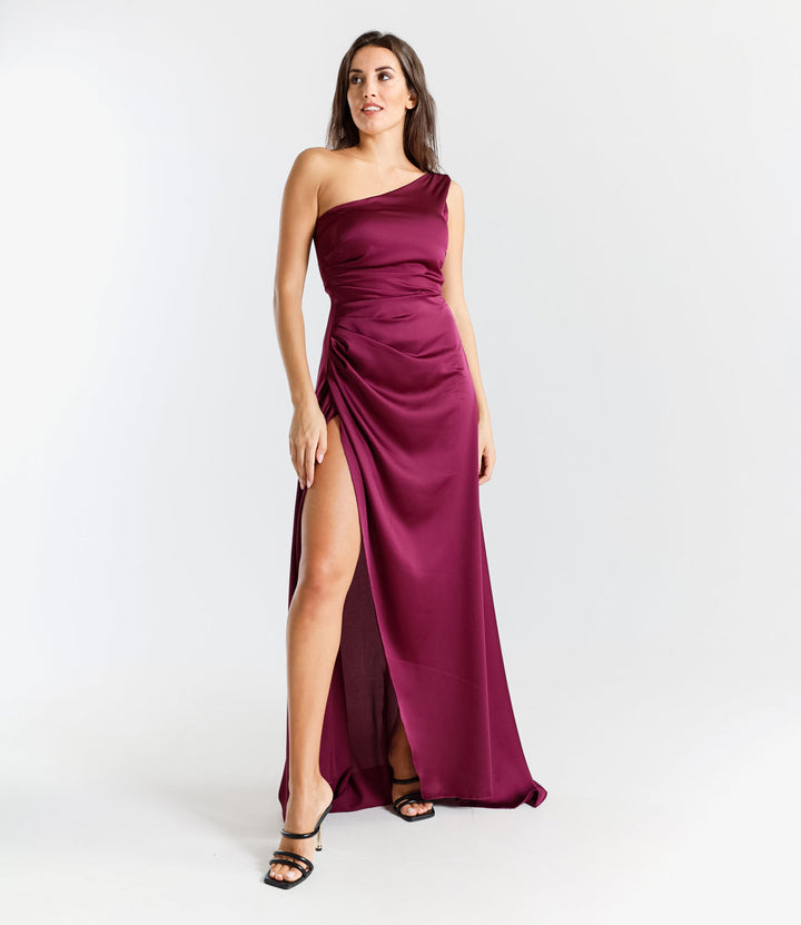 Elegant Long Dress in One-Shoulder Satin with Side Slit “Living Silk”