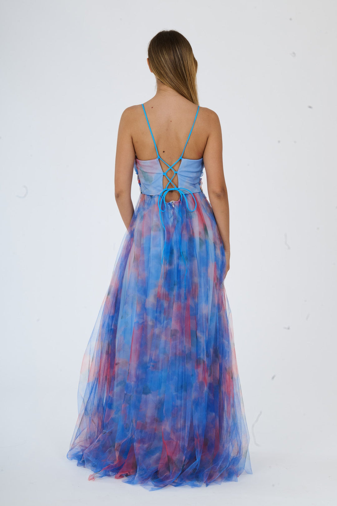 “Loreda” Dress – V-Neck Multicolor Tulle
