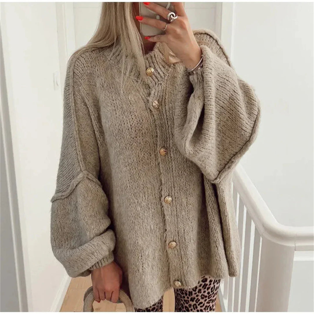 Lili™ - Oversized Sweater with Metal Buttons