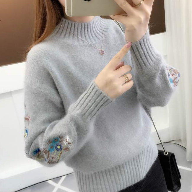 Andrée™ - Thick Floral Embroidered Sweater
