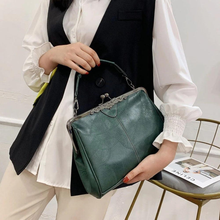 Mila - Timeless Vintage Bag with Elegant Flap Closure