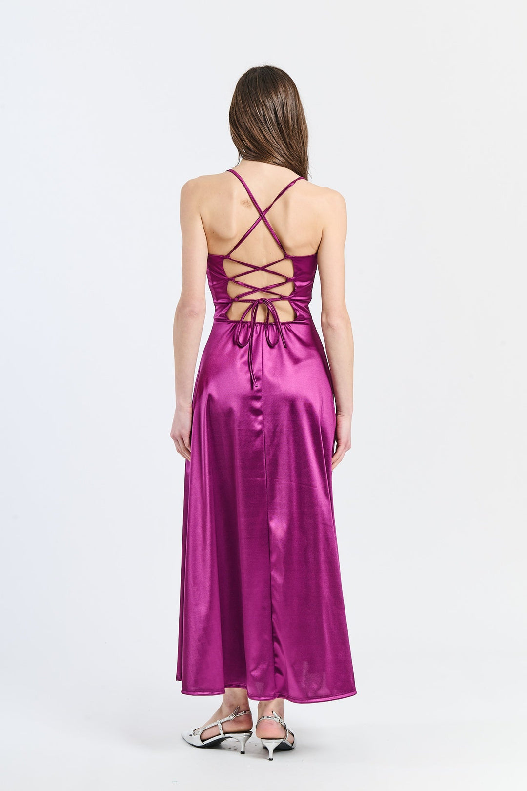 Long satin dress with open back Eva