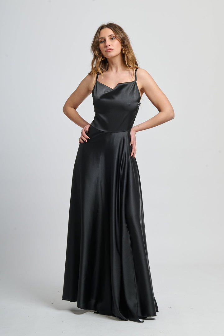 Elegant Long Dress with Side Slit Maria