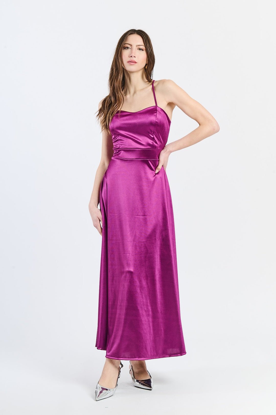 Long satin dress with open back Eva