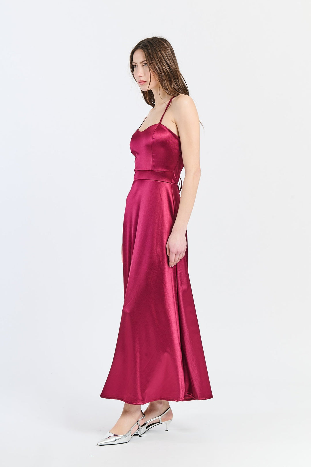 Long satin dress with open back Eva
