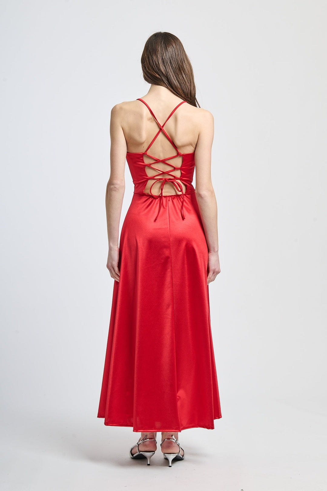 Long satin dress with open back Eva