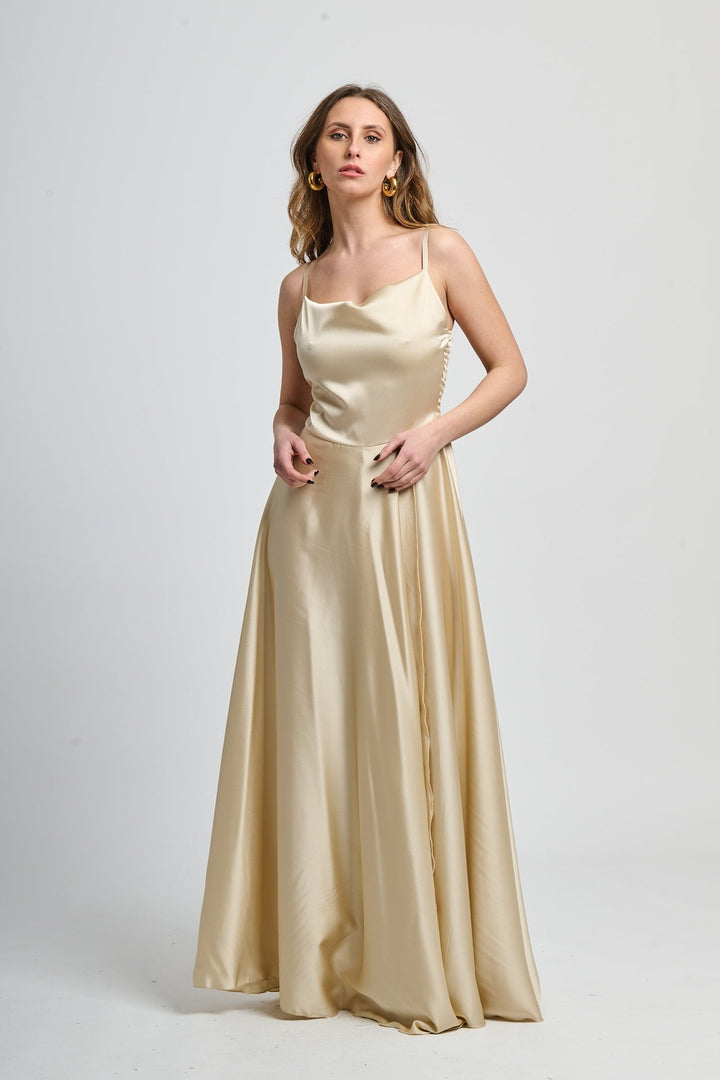 Elegant Long Dress with Side Slit Maria