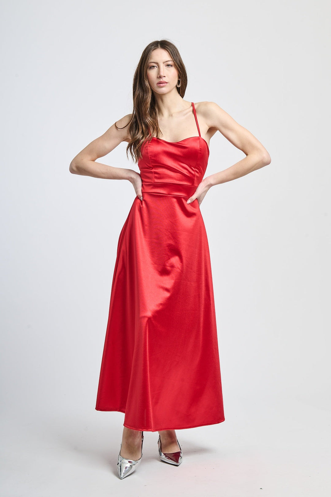 Long satin dress with open back Eva