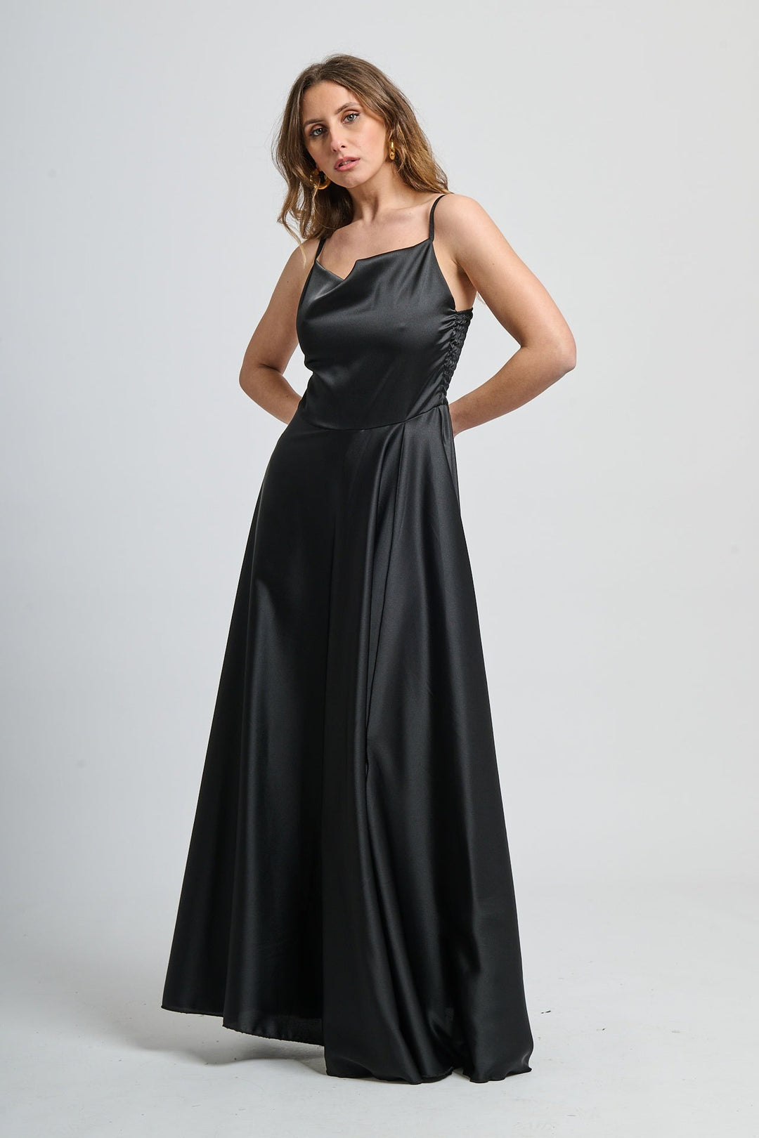 Elegant Long Dress with Side Slit Maria