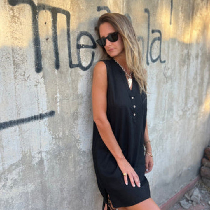 Noelia™ - Sleeveless Button-Up Dress with V-Neck for Women