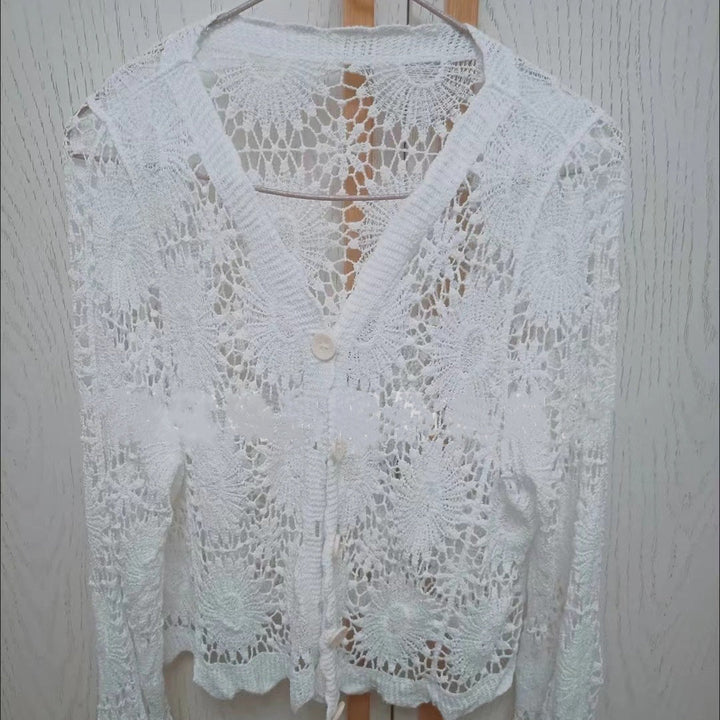 Zinnia™ - Lace Top with V-Neck and Long Sleeves for Women